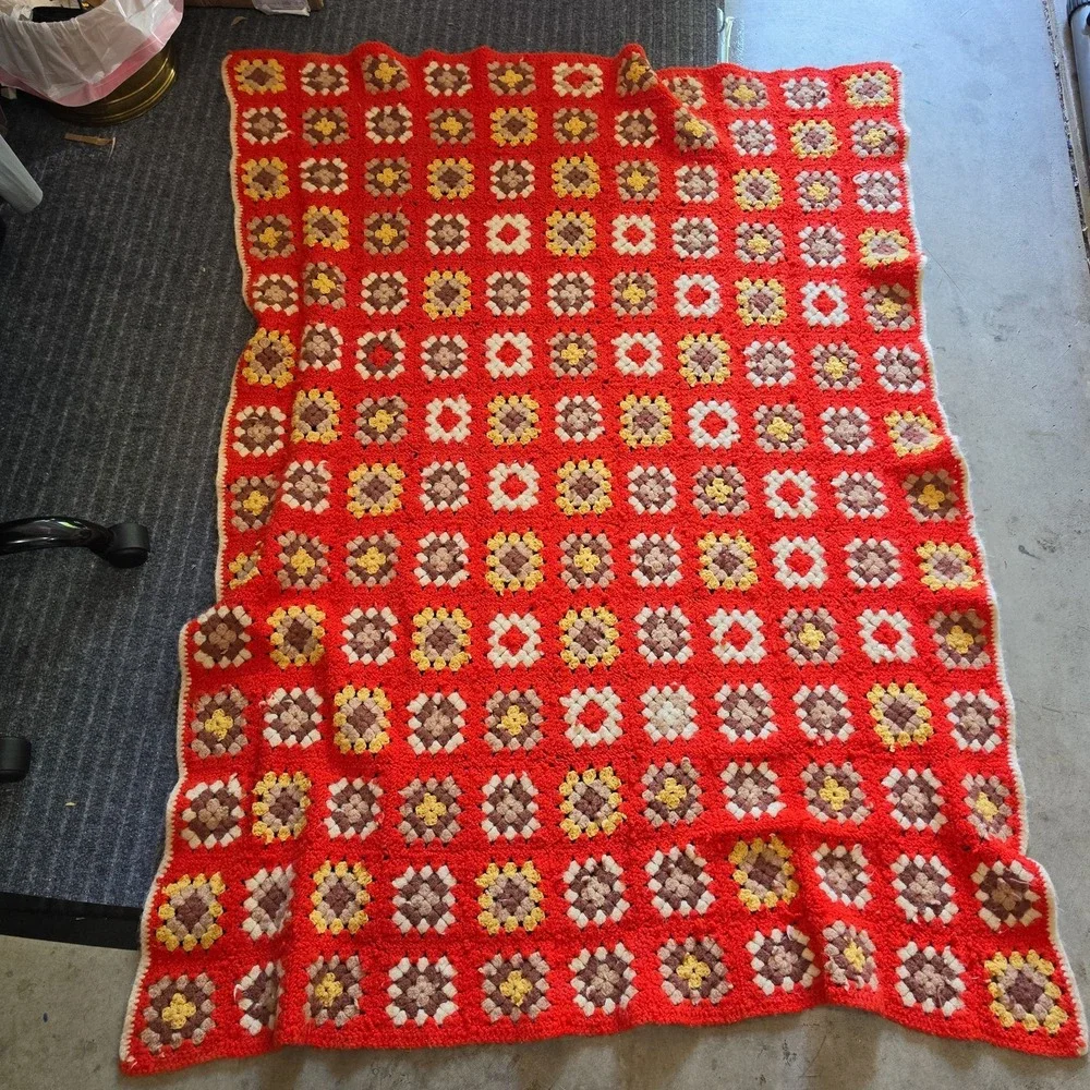 Vintage Handmade Granny Square Crochet Throw Blanket Red Brown Cream 60